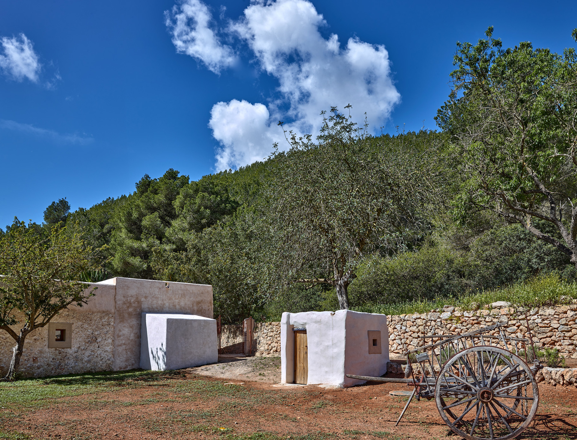 Resa Esatates for sale finca st rafael Ibiza modern 1 campo hill views.jpg